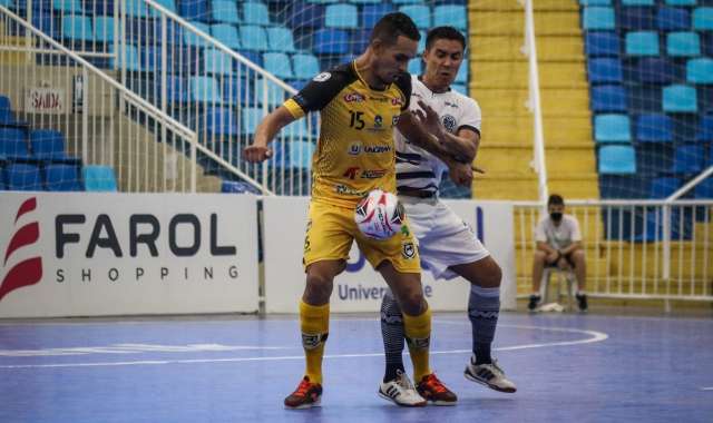 Elite do futsal brasileiro compete em Dourados a partir de domingo