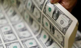 O dólar comercial encerrou esta quinta-feira (22) vendido a R$ 5,213, com alta de R$ 0,021 (+0,41%). (Foto: Reuters)