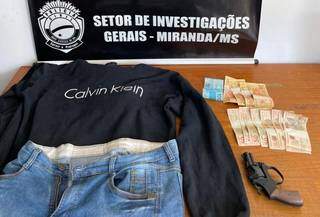 Assaltante foi reconhecido depois pelas roupas que usava na hora do assalto (Foto: Polícia Civil/Divulgação)
