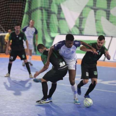 Atual campe&atilde;o da Ta&ccedil;a Brasil de Futsal vence Buybet da Capital por 6 a 0