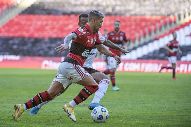 Flamengo vence o S&atilde;o Paulo com goleada de 5 a 1 