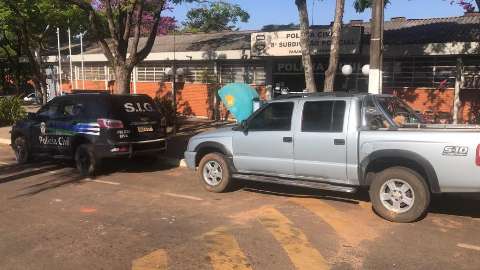 Dupla &eacute; presa por morte de PM e caminhonete recuperada