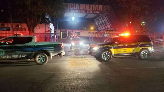 Fiscal da Vigil&acirc;ncia Sanit&aacute;ria leva soco durante batida em bar