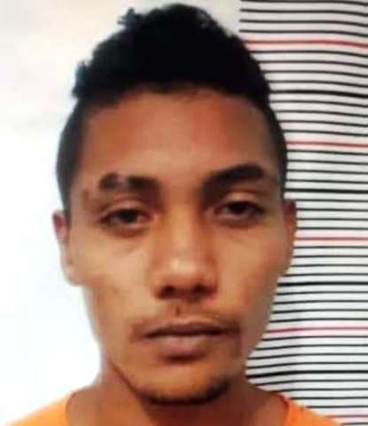 Assaltante que se gabava por n&atilde;o ser preso &eacute; flagrado com moto roubada