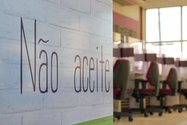 Menina denuncia importuna&ccedil;&atilde;o sexual dentro de shopping