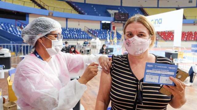 Capital aplica apenas 2&ordf; dose contra covid na Seleta e unidades de sa&uacute;de