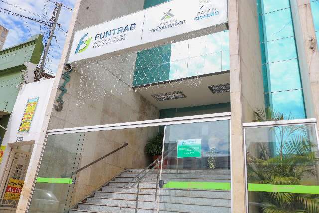 Funtrab encerra semana com 511 vagas de emprego na Capital 