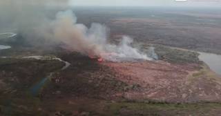 Imagem desta terça-feira mostra foco de incêndio no Pantanal. (Foto: Divulgação/Bombeiros)