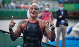 Baiana, de 29 anos, já foi eleita seis vezes a melhor atleta do mundo em maratonas aquáticas. (Foto: © Jonne Roriz/COB/D)