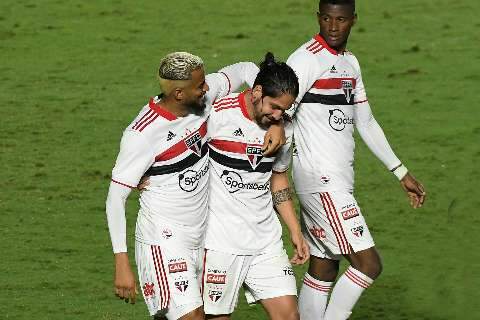 São Paulo vence o Vasco e avança na Copa do Brasil