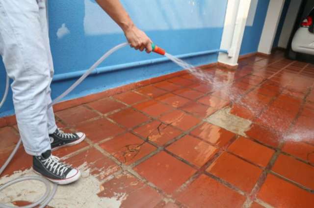Prefeitura da Capital pro&iacute;be corte de &aacute;gua por mais 30 dias