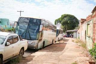 &Ocirc;nibus atrapalham vis&atilde;o em cruzamento famoso por acidentes