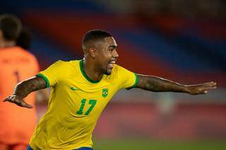 Jogador comemorando gol da vitória brasileira, nos Jogos Olímpicos de Tóquio. (Foto: Lucas Figueiredo/CBF)