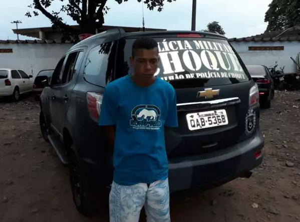 Ap&oacute;s ostentar crimes e vida boa, jovem &eacute; morto com 2 tiros 