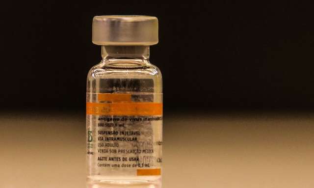Butantan recebe 2 milh&otilde;es de doses da CoronaVac