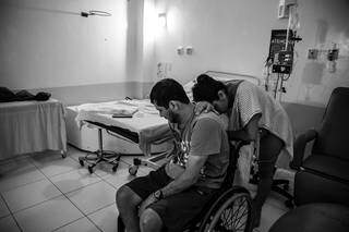 Cenas captadas nas salas de partos mostram como nascem e se fortalecem os pais Cenas captadas nas salas de partos mostram como nascem e se fortalecem os pais
