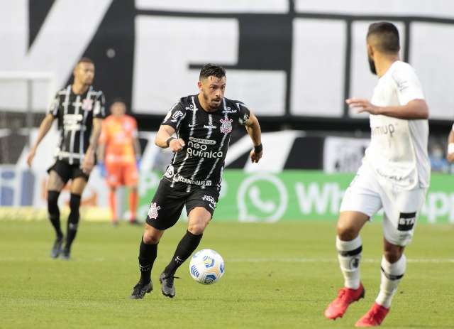 Com gol e p&ecirc;nalti anulados, Corinthians empata em 0 a 0 com o Santos