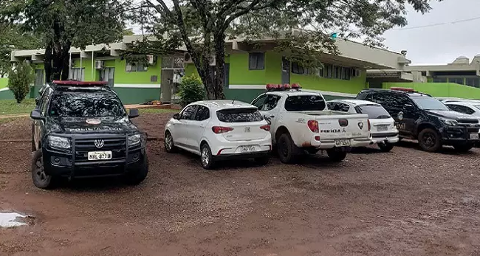 Ap&oacute;s briga em conveni&ecirc;ncia, ex deixa faca cravada nas costas de mulher 