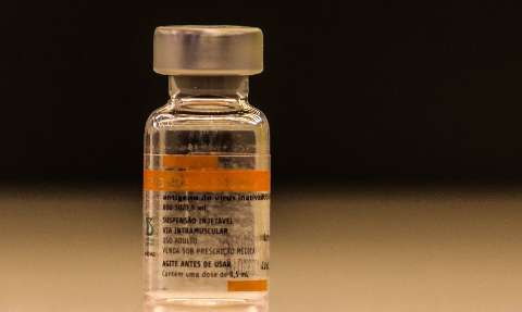 Butantan recebe 2 milh&otilde;es de doses da CoronaVac