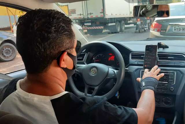Falta de sinaliza&ccedil;&atilde;o e passageiros &quot;sem no&ccedil;&atilde;o&quot; agravam estresse com obras