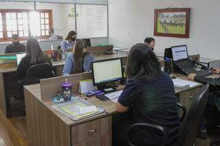 Equipe é formada por médicos veterinários, zootecnistas, engenheiros agrônomos e técnicos rurais. (Foto: Marcos Maluf)