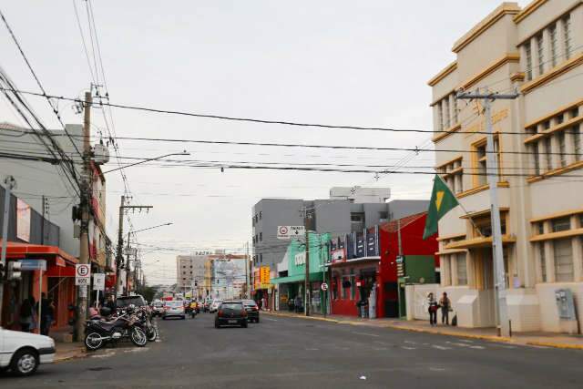 J&aacute; parou para pensar por que a Cal&oacute;geras &eacute; avenida e a 13 de Maio &eacute; rua?
