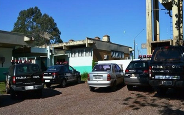Jovem de 21 anos morre no hospital ap&oacute;s ser esfaqueado em distrito 