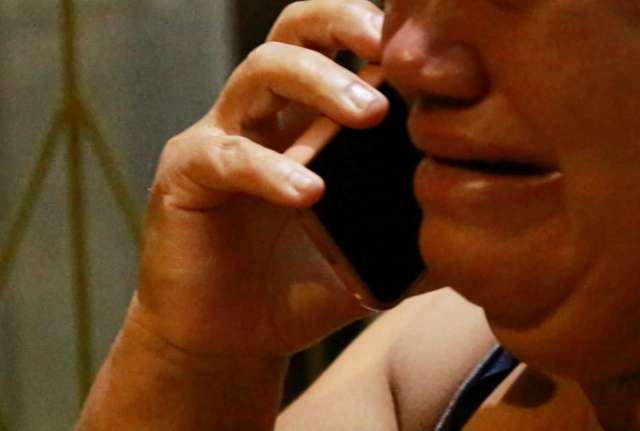 Jovem &eacute; baleado na cabe&ccedil;a enquanto dormia e abandonado perto da casa da m&atilde;e