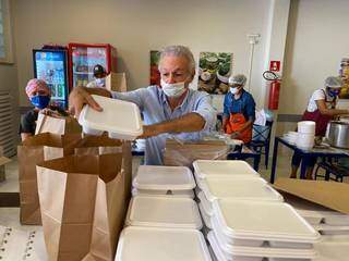 Rotary Club realiza a 2ª Feijoada Drive-thru em Campo Grande Rotary Club realiza a 2ª Feijoada Drive-thru em Campo Grande