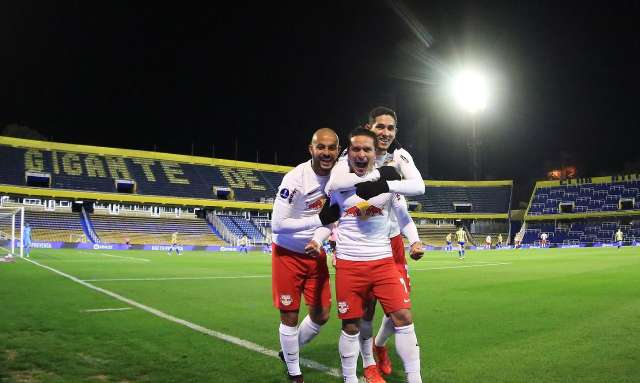 Red Bull Bragantino n&atilde;o vacila na Argentina e bate o Rosario Central