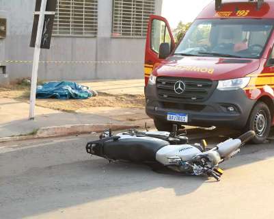 Motociclista morre na hora ao atingir carreta no prolongamento da Euler 