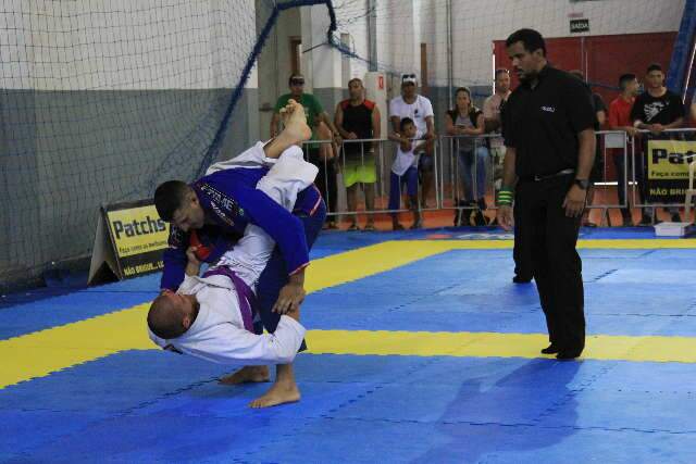 Lutadores de MS disputam Nacional de Jiu-Jitsu no Rio de Janeiro