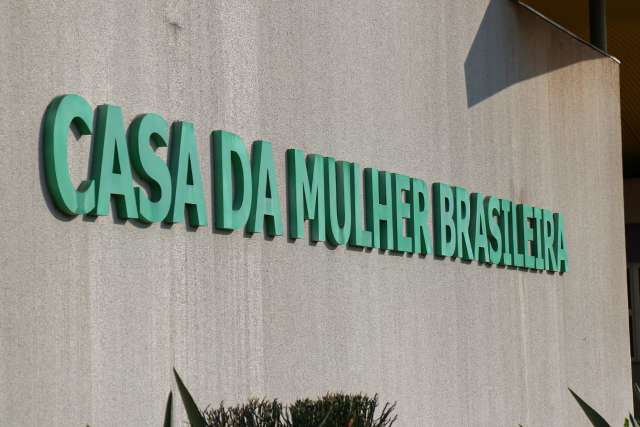Pol&iacute;cia cumpre 20 mandados por viol&ecirc;ncia f&iacute;sica e psicol&oacute;gica contra mulheres