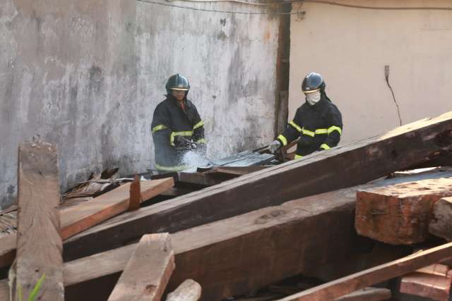 Ap&oacute;s s&eacute;rie de furtos, empresa amarga preju&iacute;zo com inc&ecirc;ndio