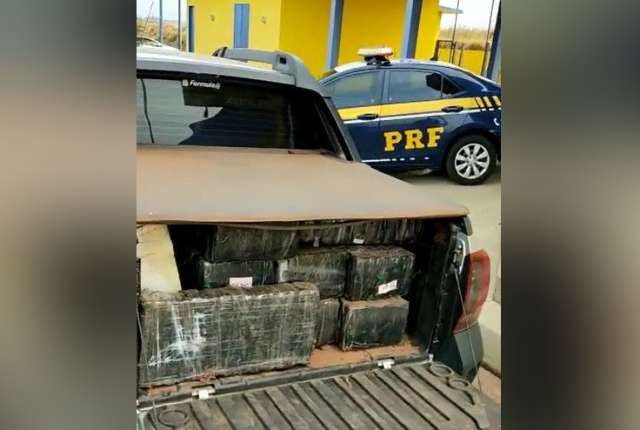 Traficante é preso quase meia tonelada de droga e carro roubado no