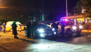Carro em que as vítimas estavam, foi atingido por vários disparos. (Foto: Ponta Porã News)