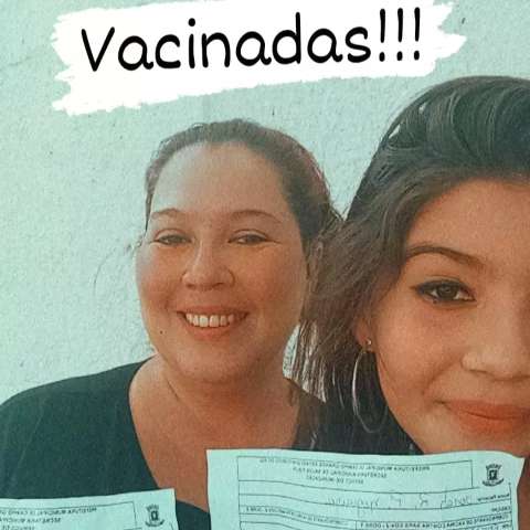 Dois meses ap&oacute;s pegar covid, m&atilde;e &quot;encontra&quot; filha adolescente na fila da vacina 