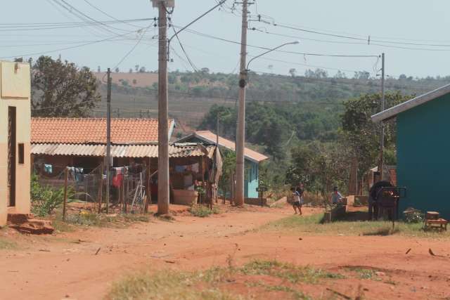 Explos&atilde;o que deixou bairro &quot;sufocado&quot; ainda &eacute; mist&eacute;rio para moradores