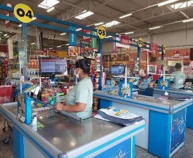 Supermercado abre 20 vagas de emprego em várias áreas de operação