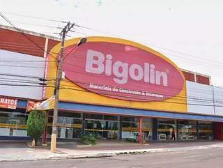 Bigolin fechada na Rua 13 de Maio, em Campo Grande. (Foto: Henrique Kawaminami)