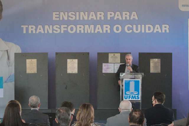 MS come&ccedil;a a fazer transplante de medula &oacute;ssea