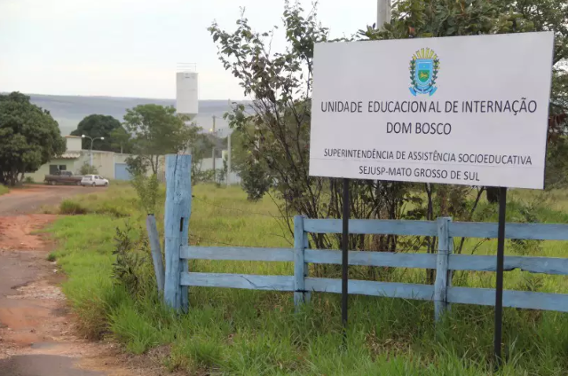 Adolescente &eacute; achado morto dentro da Unei Dom Bosco