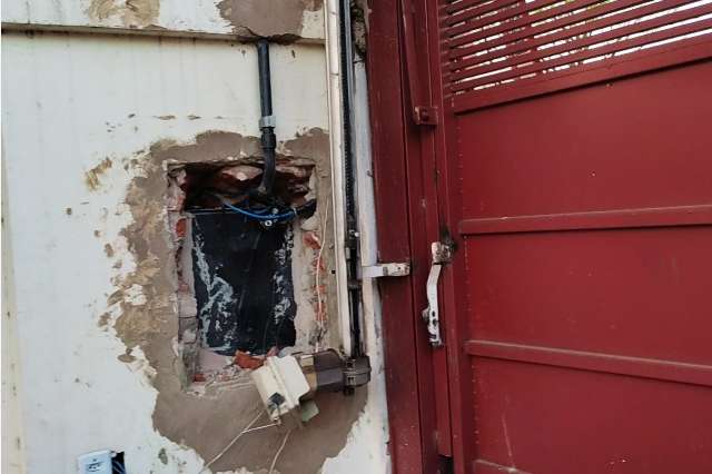 Queda brusca de consumo denuncia furto de energia no bairro Cabre&uacute;va