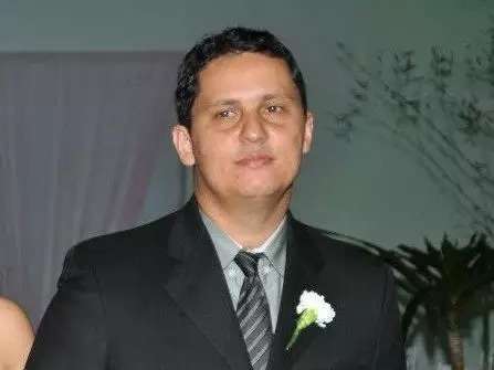 &ldquo;Ladr&atilde;o de galinha&rdquo; vai a j&uacute;ri por assassinato, 6 anos ap&oacute;s espancar policial 
