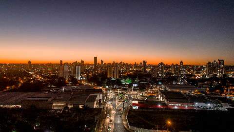 Pelos 122 anos, exposi&ccedil;&atilde;o exibe a beleza de Campo Grande do alto