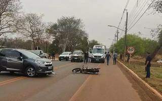 Colisão entre carro e moto resultou na morte de motociclista, de 34 anos. (Foto: Rio Brilhante Em Tempo Real)