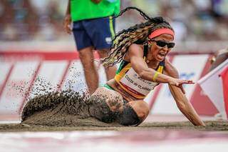 Atleta sul-mato-grossense cravou a marca de 5m no salto para ficar com o ouro. (Foto: Divulgação/CPB)