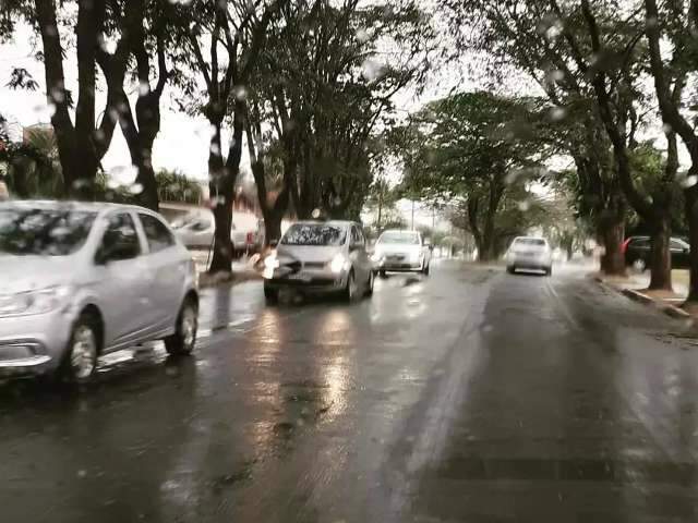 Enquanto na Capital s&oacute; amea&ccedil;ou, Ponta Por&atilde; registrou 6,2 mil&iacute;metros de chuva 