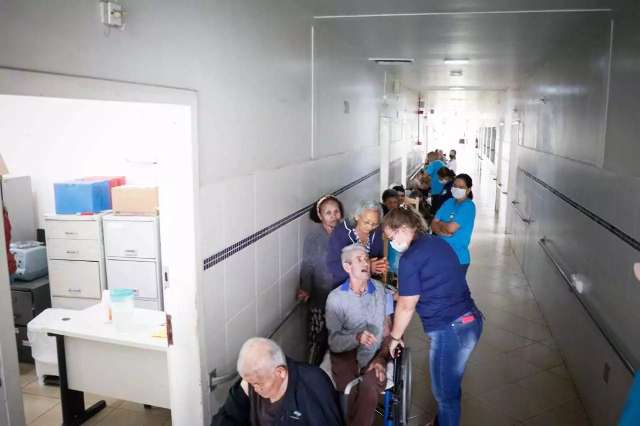 Aplica&ccedil;&atilde;o da 3&ordf; dose come&ccedil;a hoje, pelo Asilo S&atilde;o Jo&atilde;o Bosco