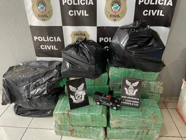 Traficante &eacute; preso com 300 kg de maconha que seriam levados para o interior 